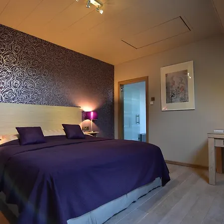 Bed & Breakfast Gastenkamers Beuk & Bos 3*
