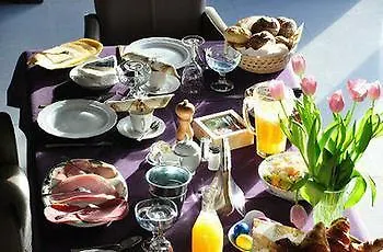 Bed & Breakfast Gastenkamers Beuk & Bos 3*